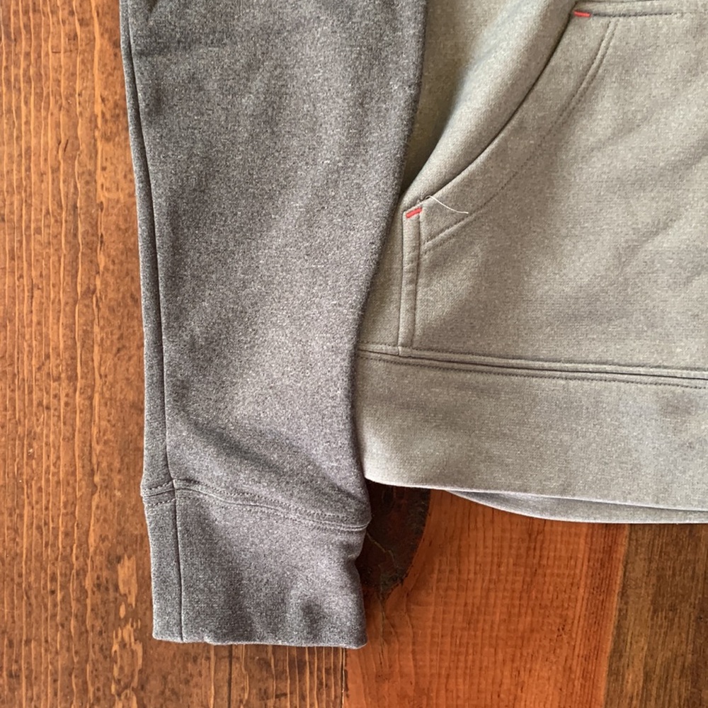 Under Armour hoodie - Picture 5 of 6